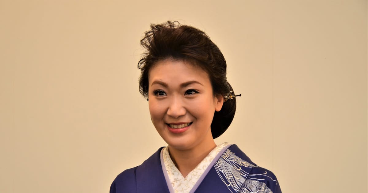 演歌歌手の市川由紀乃 新曲で歌い上げる女の情念 日本経済新聞 演歌歌手の市川由紀乃 新曲で歌い上げる女の情念 日本経済新聞
