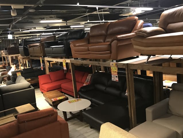 ビッグウッド 家具店を オフプライス に転換 日本経済新聞 ビッグウッド 家具店を オフプライス に転換 日本経済新聞