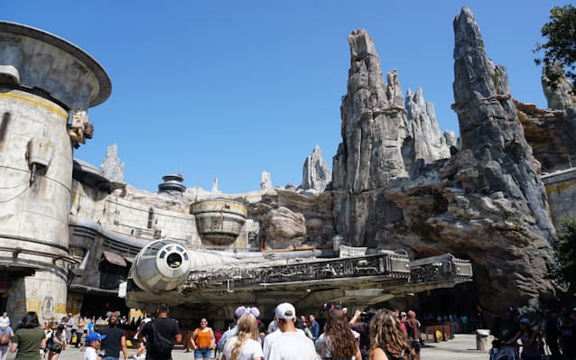 新型コロナ 米ディズニーランド 4月30日に再開 ワクチン進展映す 日本経済新聞 新型コロナ 米ディズニーランド 4月30日に再開 ワクチン進展映す 日本経済新聞