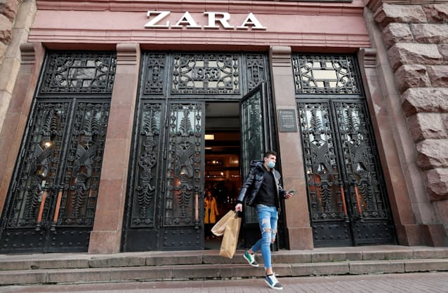 Zara のインディテックス 28 減収 利益は7割減 日本経済新聞 Zara のインディテックス 28 減収 利益は7割減 日本経済新聞