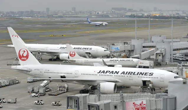 Jal 4月の国内線運航率65 16ポイント改善へ 日本経済新聞