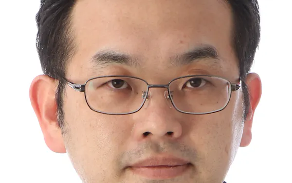 日本経済新聞