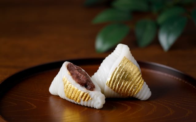 名物和菓子に金箔 金沢の箔座 東京 日本橋で販売 日本経済新聞 名物和菓子に金箔 金沢の箔座 東京 日本橋で販売 日本経済新聞