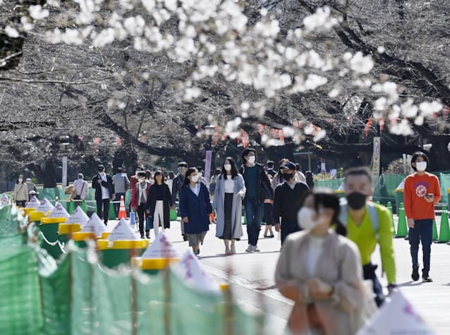 花見 繁華街すでににぎわい 首都圏 緩み 指摘の声 日本経済新聞 花見 繁華街すでににぎわい 首都圏 緩み 指摘の声 日本経済新聞