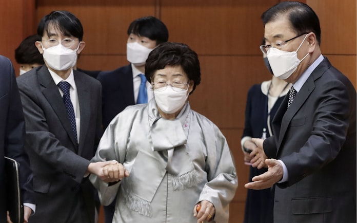 元慰安婦訴訟 4月21日に判決 ソウル中央地裁 日本経済新聞 元慰安婦訴訟 4月21日に判決 ソウル中央地裁 日本経済新聞