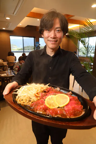 佐世保レモンステーキ すっぱい名脇役 際立つ肉 日本経済新聞 佐世保レモンステーキ すっぱい名脇役 際立つ肉 日本経済新聞
