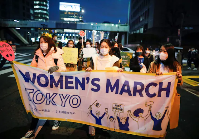 男女平等指数 日本は120位 政治 経済で遅れ 日本経済新聞