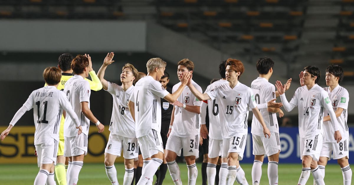 サッカー日本 W杯8強に光 選手層が急激に厚く 日本経済新聞 サッカー日本 W杯8強に光 選手層が急激に厚く 日本経済新聞