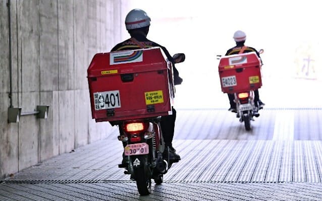 普通郵便の土曜配達 10月から休止 速達は1割値下げ 日本経済新聞