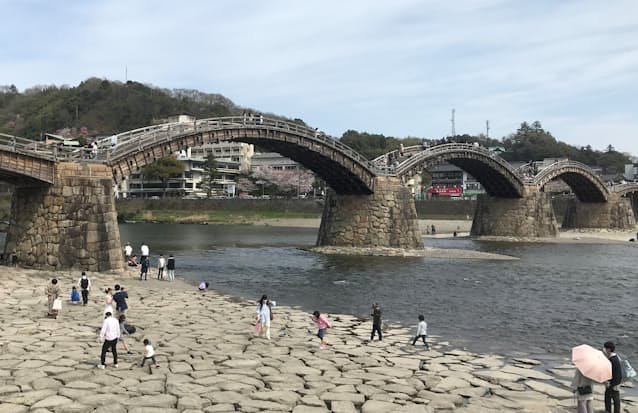 新型コロナ 山口県 プレミアム宿泊券30万枚を県内限定販売 日本経済新聞 新型コロナ 山口県 プレミアム宿泊券30万枚を県内限定販売 日本経済新聞