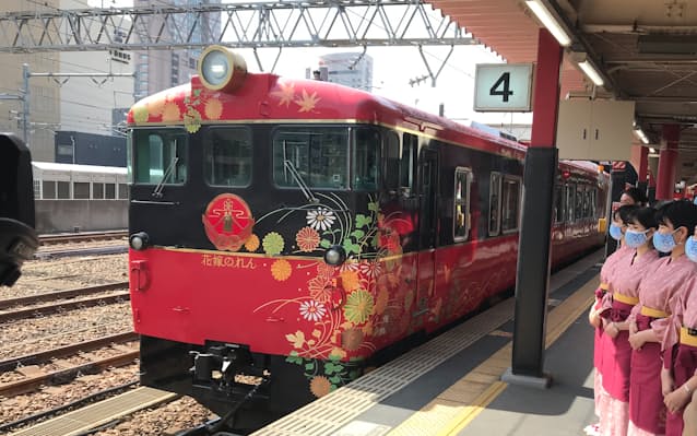 観光列車 花嫁のれん Jr西 社員がアテンダント 日本経済新聞 観光列車 花嫁のれん Jr西 社員がアテンダント 日本経済新聞