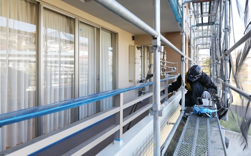 建物の劣化を抑えるには定期的な修繕工事が欠かせない 建物の劣化を抑えるには定期的な修繕工事が欠かせない