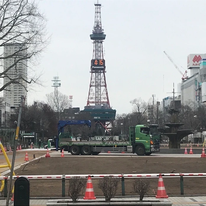 札幌 大通公園が東京五輪仕様へ 工事で一部利用中止 日本経済新聞