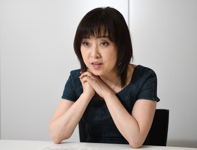 林原めぐみ 声優 歌手30年 荒れ地進んできた 日本経済新聞
