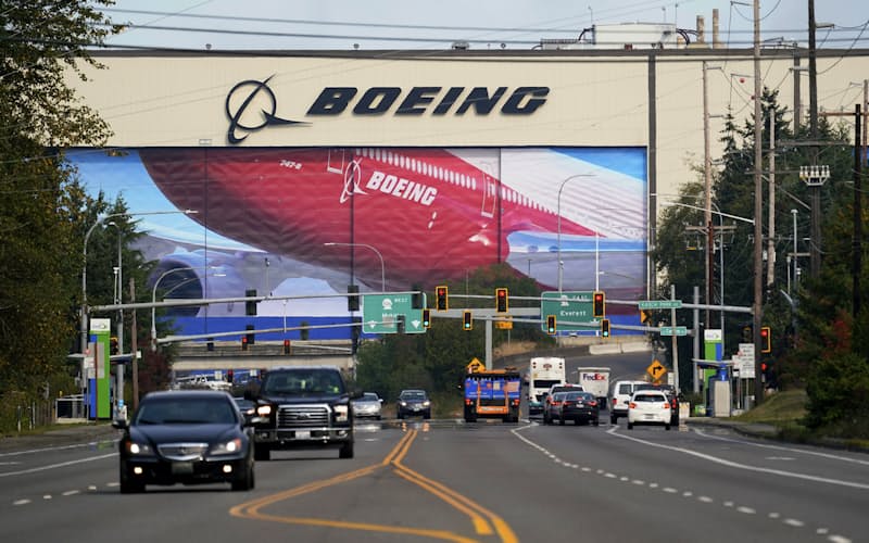 FILE - In this Oct. 1, 2020 file photo, traffic passes the Boeing airplane production plant, in Everett, Wash. U.S. manufacturers expanded in March 2021 at the fastest pace in 37 years, a sign of strengthening demand as the pandemic wanes and government emergency aid flows through the economy. (AP Photo/Elaine Thompson, file) FILE - In this Oct. 1, 2020 file photo, traffic passes the Boeing airplane production plant, in Everett, Wash. U.S. manufacturers expanded in March 2021 at the fastest pace in 37 years, a sign of strengthening demand as the pandemic wanes and government emergency aid flows through the economy. (AP Photo/Elaine Thompson, file)