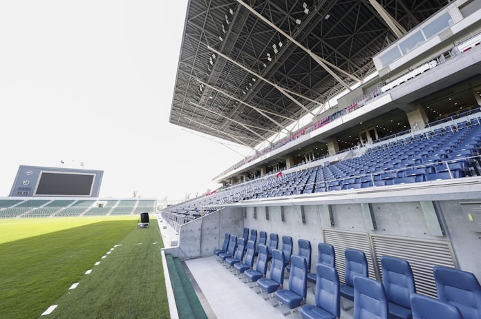 C大阪新本拠地 臨場感 日本一 がうたい文句 日本経済新聞 C大阪新本拠地 臨場感 日本一 がうたい文句 日本経済新聞