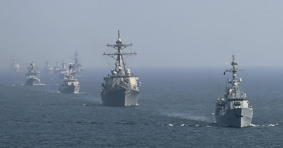 年の軍事費支出 2 6 増の約2兆ドル 日本経済新聞 年の軍事費支出 2 6 増の約2兆ドル 日本経済新聞