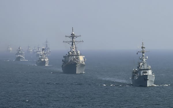 世界の軍事費 コロナ禍でも3 9 増 英 ミリタリー バランス 日本経済新聞 世界の軍事費 コロナ禍でも3 9 増 英 ミリタリー バランス 日本経済新聞