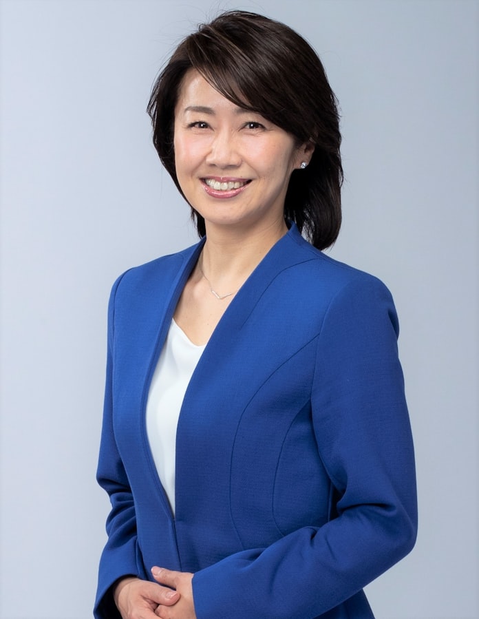 人生100年時代 問われる どう働くか 佐々木明子 日本経済新聞