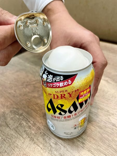 アサヒ 生ジョッキ缶 動画映えで家飲み需要を刺激 日本経済新聞 アサヒ 生ジョッキ缶 動画映えで家飲み需要を刺激 日本経済新聞