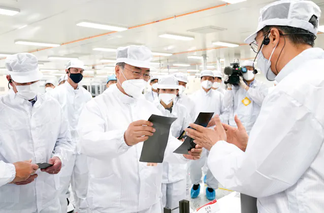 韓国skやlg 米でev電池工場 米中対立の間隙突き合弁 日本経済新聞