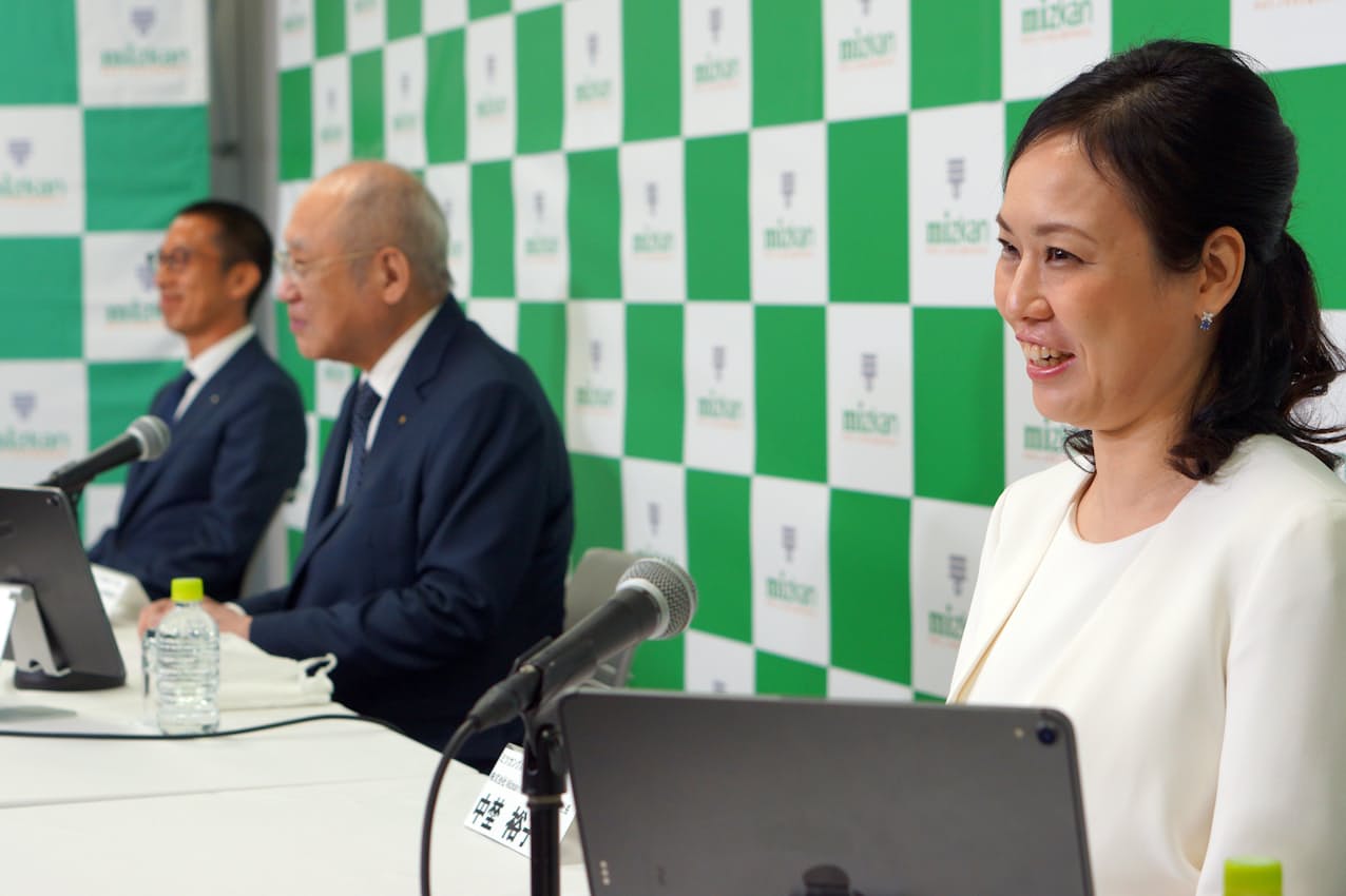 ミツカンhd 創業家で承継 姉妹で経営と資産管理 日本経済新聞 ミツカンhd 創業家で承継 姉妹で経営と資産管理 日本経済新聞