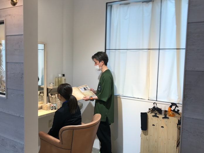 完全個室の美容室 石川 野々市で ヘアコンサルに力 日本経済新聞 完全個室の美容室 石川 野々市で ヘアコンサルに力 日本経済新聞