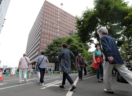 東京の大規模接種 予約最多は横浜市居住70人 日本経済新聞 東京の大規模接種 予約最多は横浜市居住70人 日本経済新聞