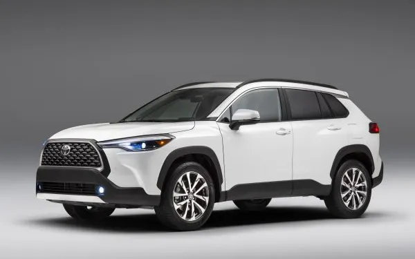 トヨタ、北米で新型SUV アラバマ新工場で生産: 日本経済新聞