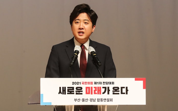 韓国野党代表選 36歳候補がリード 世代交代演出の思惑 日本経済新聞