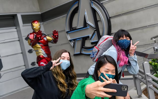 米ディズニーランドにアベンジャーズ登場 物語で進化 日本経済新聞 米ディズニーランドにアベンジャーズ登場 物語で進化 日本経済新聞