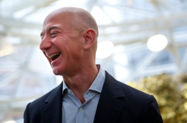 Amazonベゾス氏 弟と有人宇宙飛行 Ceo退任後の7月 日本経済新聞 Amazonベゾス氏 弟と有人宇宙飛行 Ceo退任後の7月 日本経済新聞