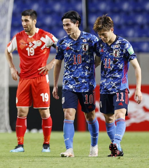 まず正確なパスから サッカーa代表 生き残り難しく 日本経済新聞 まず正確なパスから サッカーa代表 生き残り難しく 日本経済新聞