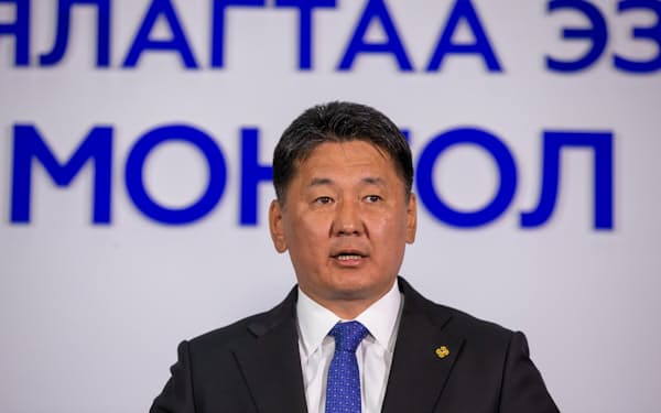 モンゴル 元朝青龍のダグワドルジ氏兄弟が要職に 日本経済新聞 モンゴル 元朝青龍のダグワドルジ氏兄弟が要職に 日本経済新聞