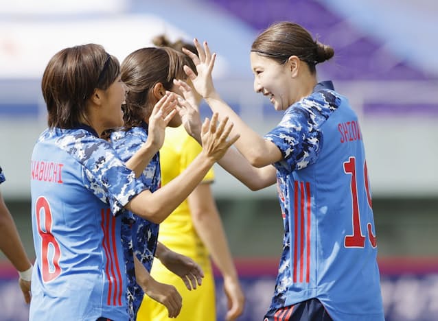 なでしこジャパン 積極守備で圧倒 暑さ味方に8ゴール 日本経済新聞 なでしこジャパン 積極守備で圧倒 暑さ味方に8ゴール 日本経済新聞