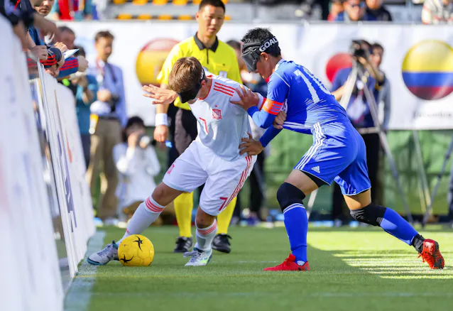 ブラインドサッカー 日本はブラジルと同組 東京パラ 日本経済新聞