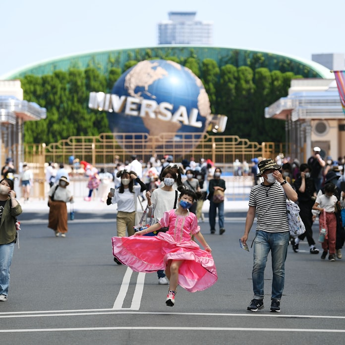 Usj 26日から土日も再開 5000人の入場制限は継続 日本経済新聞 Usj 26日から土日も再開 5000人の入場制限は継続 日本経済新聞