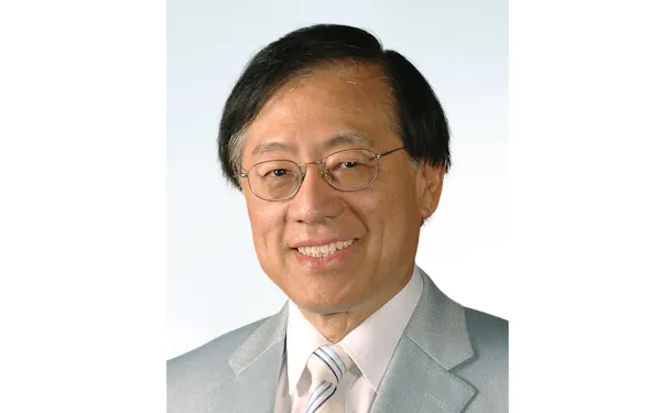 若宗匠 継承の献茶式 裏千家次期家元の敬史氏 日本経済新聞 若宗匠 継承の献茶式 裏千家次期家元の敬史氏 日本経済新聞