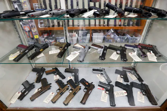 米 銃犯罪への対策強化 都市圏への流入阻止狙う 日本経済新聞