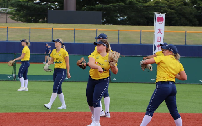 五輪豪ソフト代表 25日から練習試合を公開 第2弾 日本経済新聞 五輪豪ソフト代表 25日から練習試合を公開 第2弾 日本経済新聞