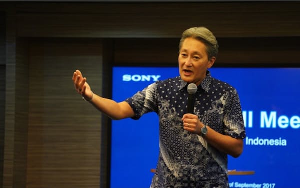 エレキのソニー との決別 平井前社長 Obと距離 日本経済新聞 エレキのソニー との決別 平井前社長 Obと距離 日本経済新聞