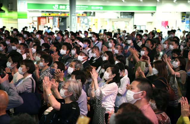 各党幹部が最後の訴え 都議選 小池知事の姿も 日本経済新聞