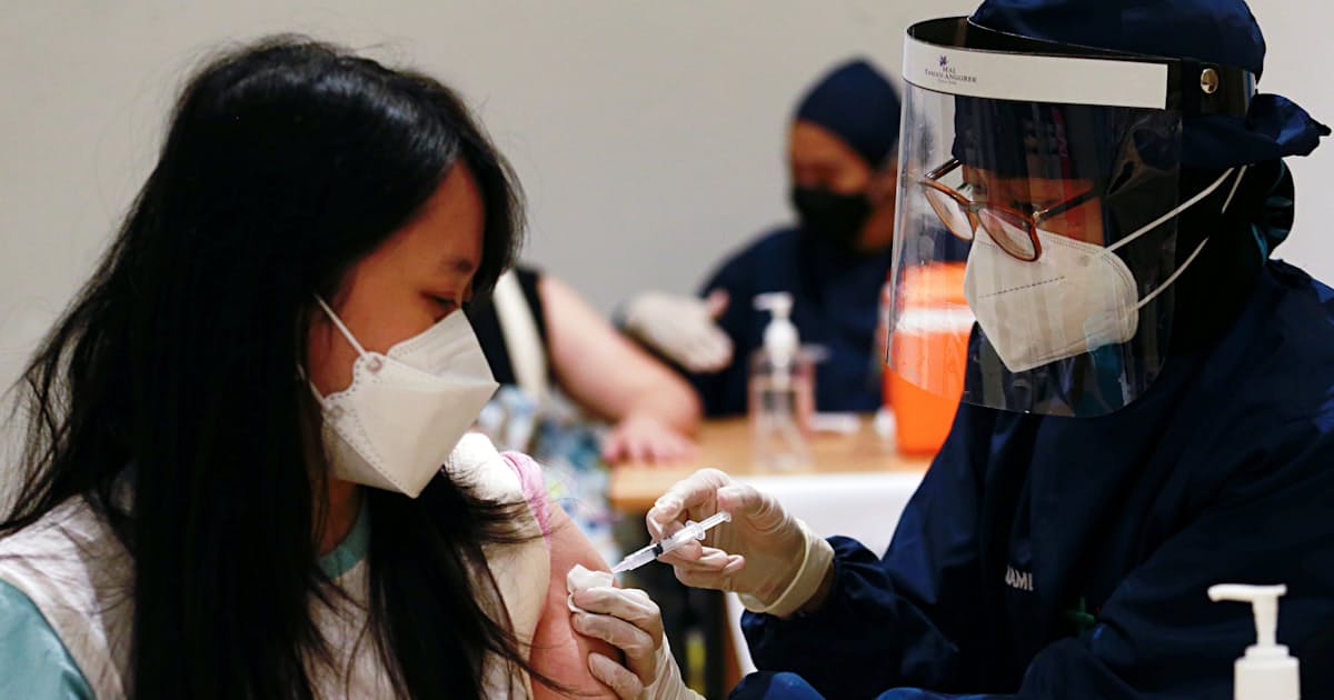 新型コロナ インドネシア 外国人出入国で混乱 接種証明義務付け 日本経済新聞 新型コロナ インドネシア 外国人出入国で混乱 接種証明義務付け 日本経済新聞