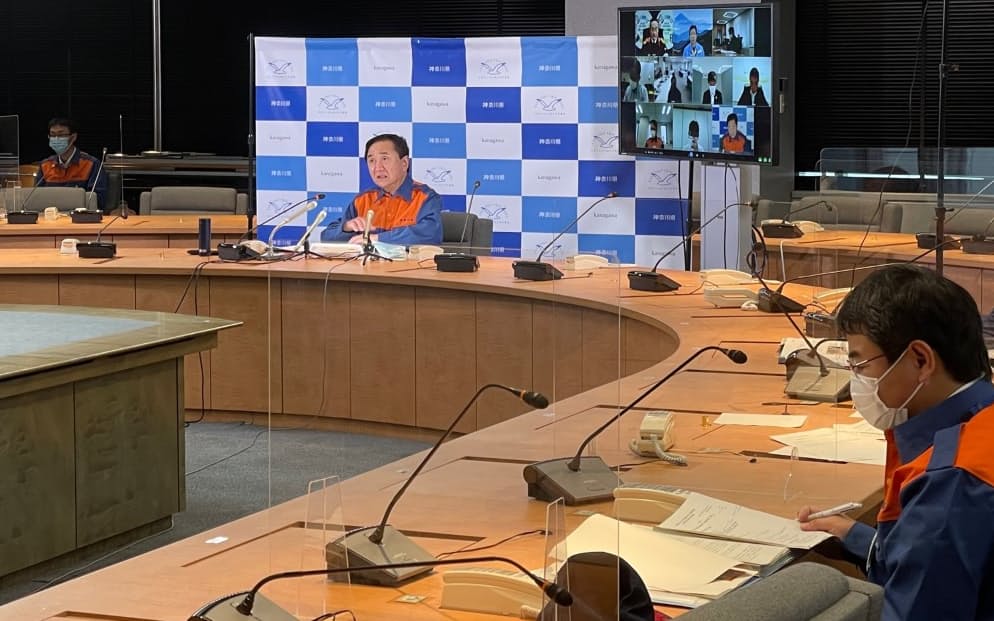 記録的豪雨 神奈川県内にも影響 交通網や温泉 日本経済新聞 記録的豪雨 神奈川県内にも影響 交通網や温泉 日本経済新聞