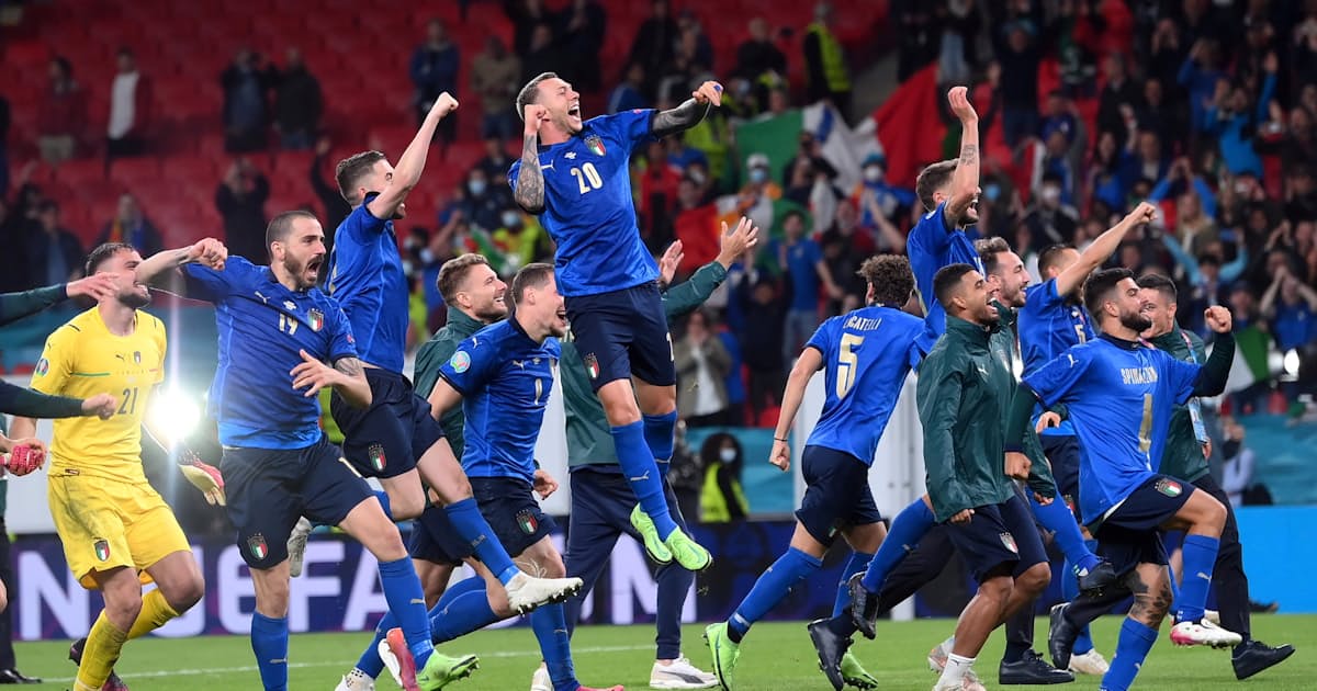 イタリア決勝へ サッカー欧州選手権 Pk戦でスペイン下す 日本経済新聞 イタリア決勝へ サッカー欧州選手権 Pk戦でスペイン下す 日本経済新聞