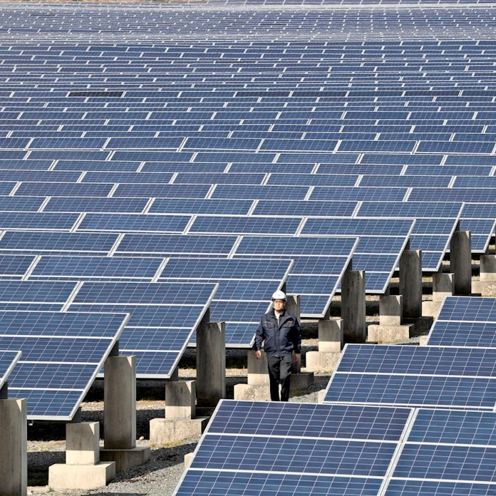 使用済み太陽光パネル リサイクル業者ら連携回収 福岡で 日本経済新聞