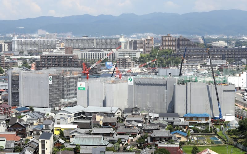 建設が進む吹田SST(大阪府吹田市) 建設が進む吹田SST(大阪府吹田市)