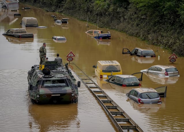 独 ベルギー洪水 死者150人超に 安否確認難航 日本経済新聞