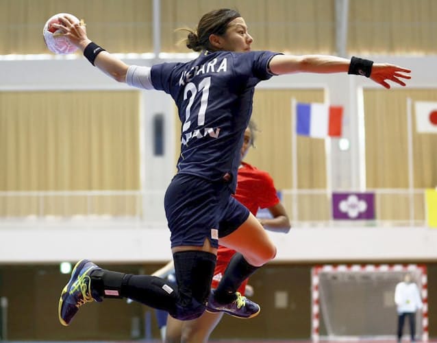 ハンド女子 フランスに完敗 25日に五輪初戦 日本経済新聞 ハンド女子 フランスに完敗 25日に五輪初戦 日本経済新聞