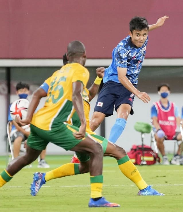 男子サッカー日本 久保の決勝点で白星発進 東京五輪 日本経済新聞 男子サッカー日本 久保の決勝点で白星発進 東京五輪 日本経済新聞
